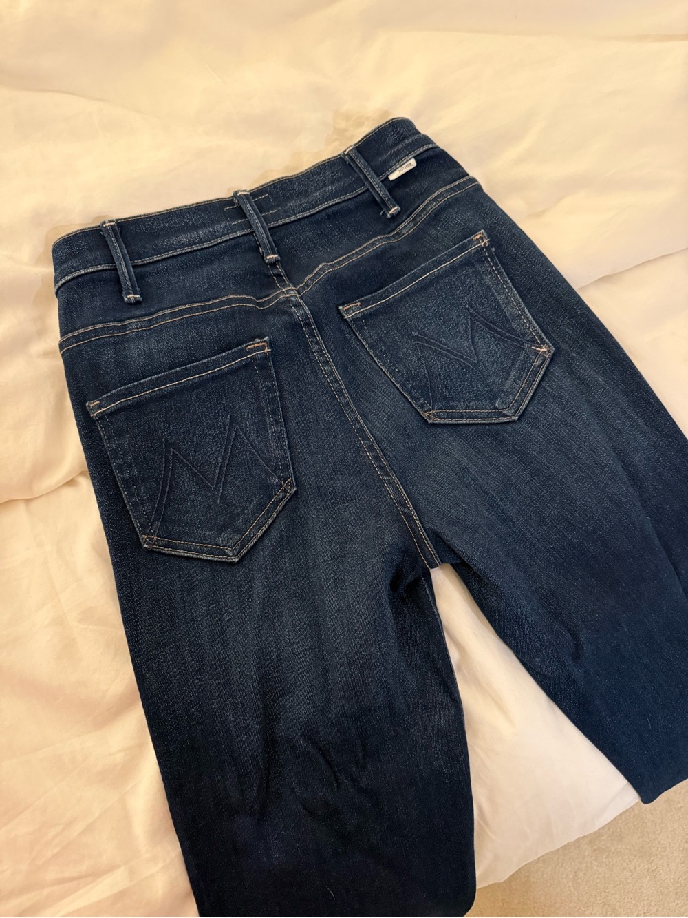 Mother The Hustler Ankle Fray Jeans. Like new.